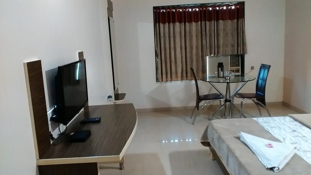 فندق صن بلازا Ankleshwar المظهر الخارجي الصورة